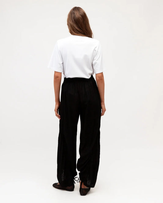 Gathered Front Pant