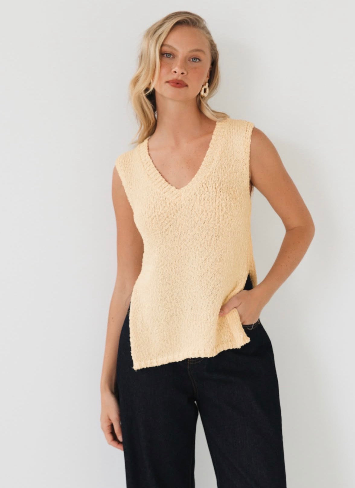 Side Split Knit Vest
